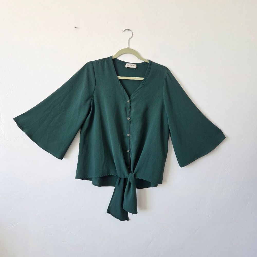 Ces Femme Emerald Green Blouse Tie Front Button V Neck Collarless Medium Elegant